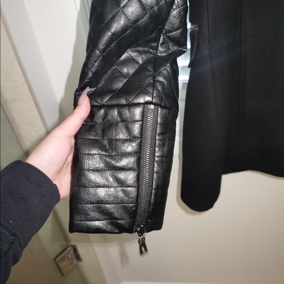 Buffalo coat - Picture 3 of 7